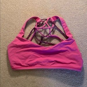 Lululemon sports bra